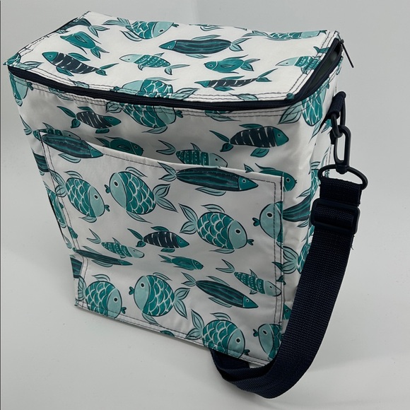 Thirty-One Picnic Thermal Cooler Tote Aquatic Fish Print Carrier Travel - Picture 8 of 8